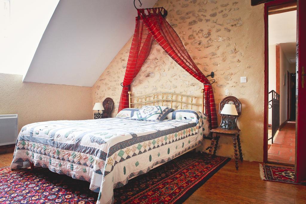 Domaine De La Vallee Aux Pages Bed & Breakfast Paray-Douaville ภายนอก รูปภาพ
